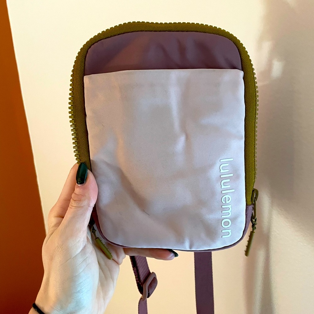 Lululemon crossbody bag